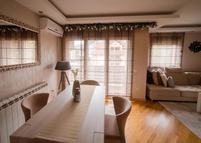 Zvezdana Prasina アパート